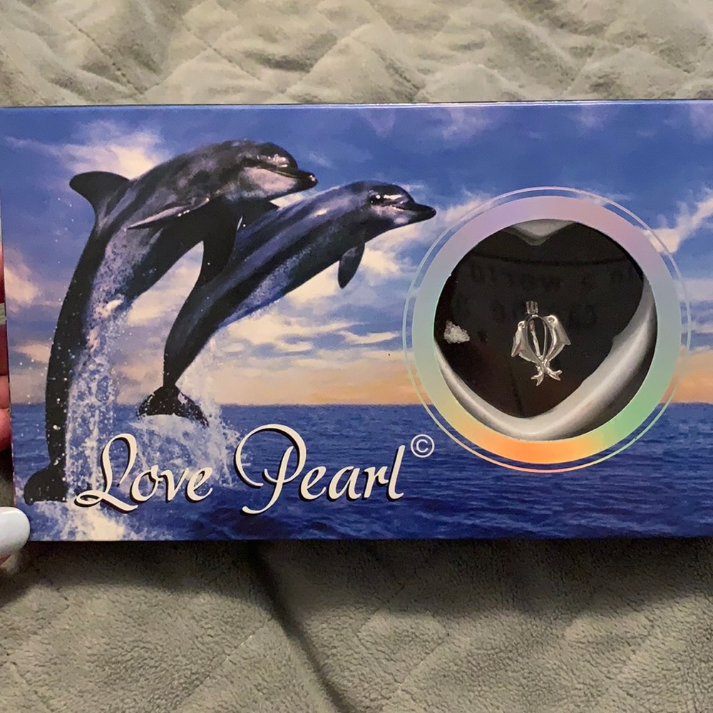 Love pearl necklace kit.